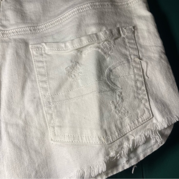 American Eagle White Distressed Women Shorts size 8 NWT - Picture 9 of 12